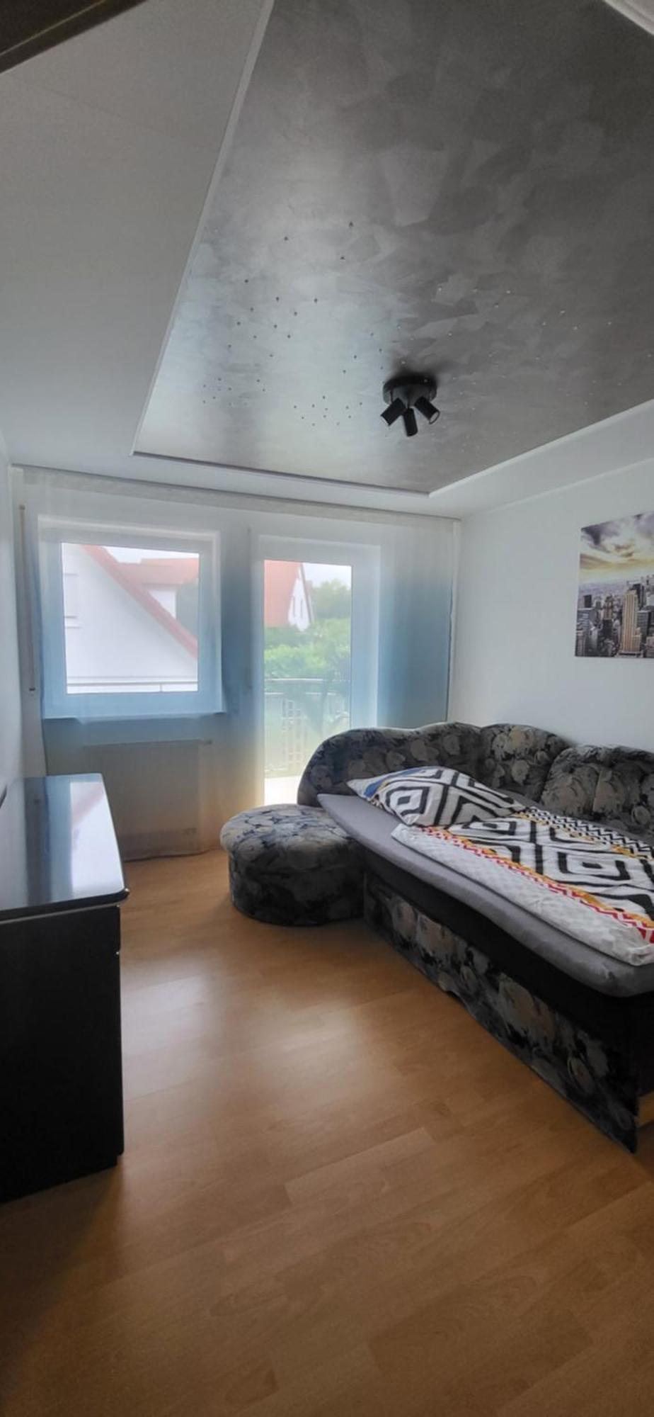 Attraktive 3 In Ruhiger Lage Apartment