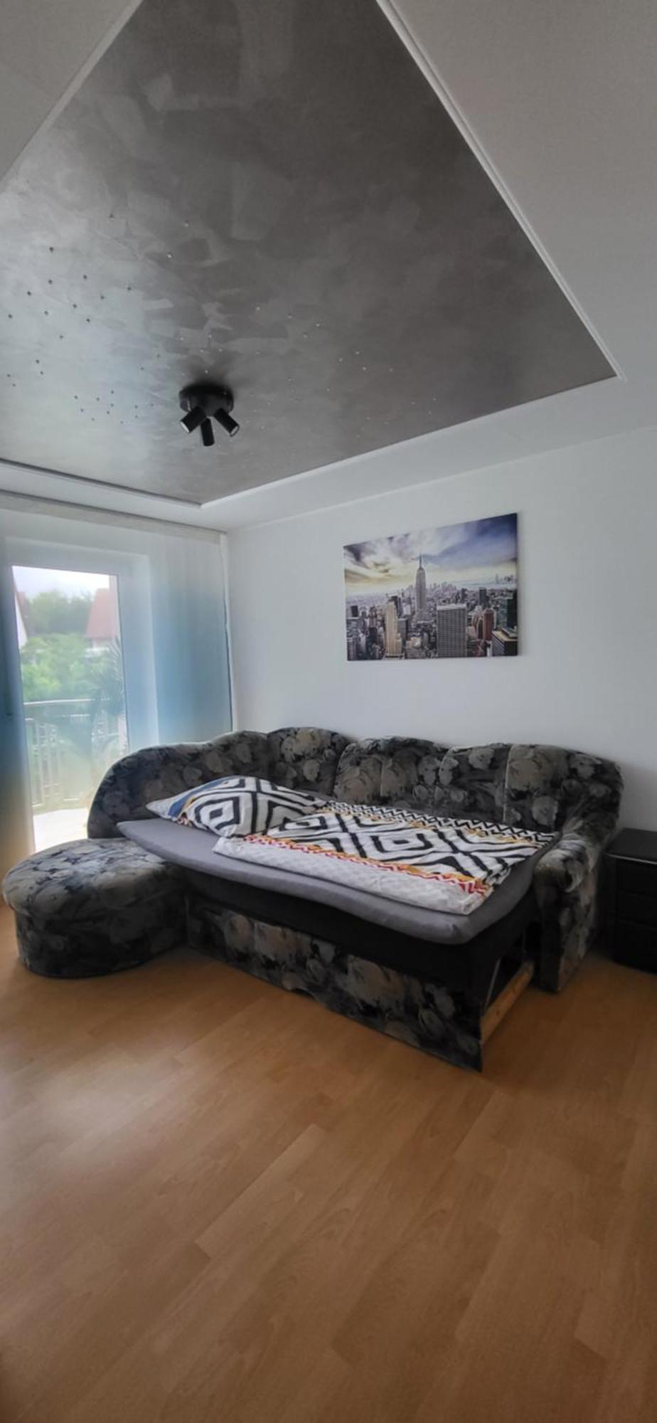 Apartment Attraktive 3 In Ruhiger Lage