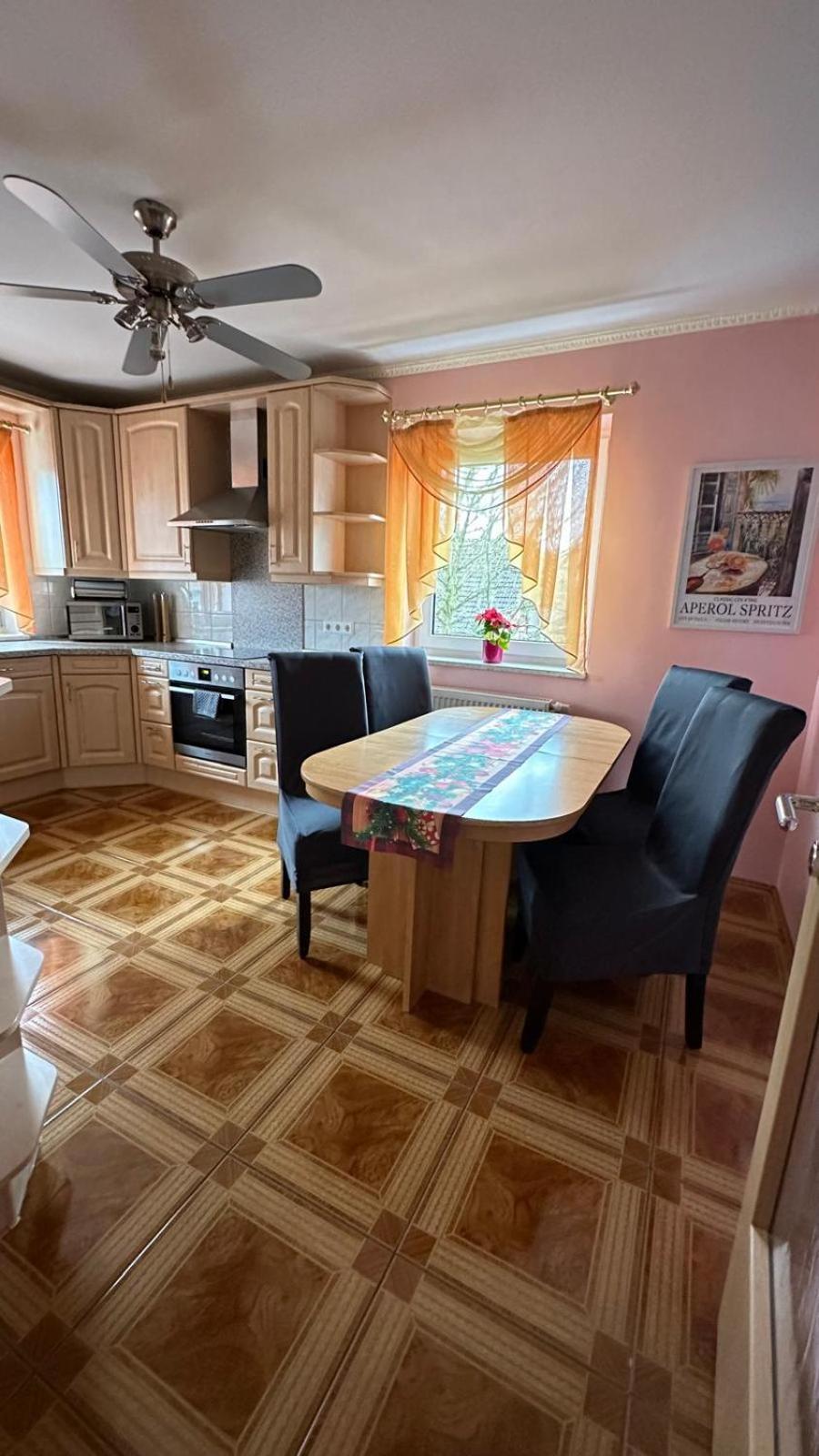 Attraktive 3 In Ruhiger Lage Apartment Ansbach